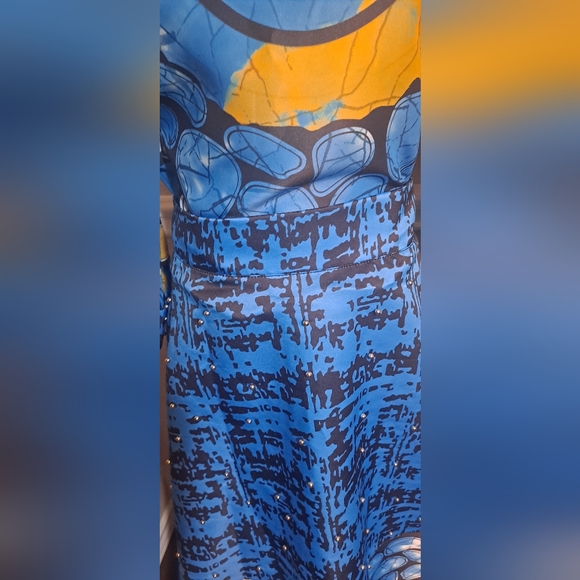 La Rose 2-piece Studded Skirt Set || See measurements - Picture 5 of 14